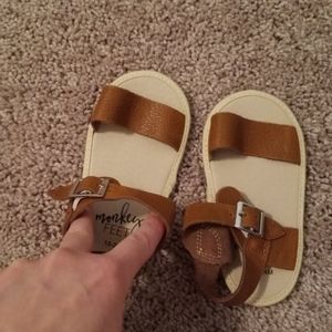 Monkey feet sandals size 18-24 months